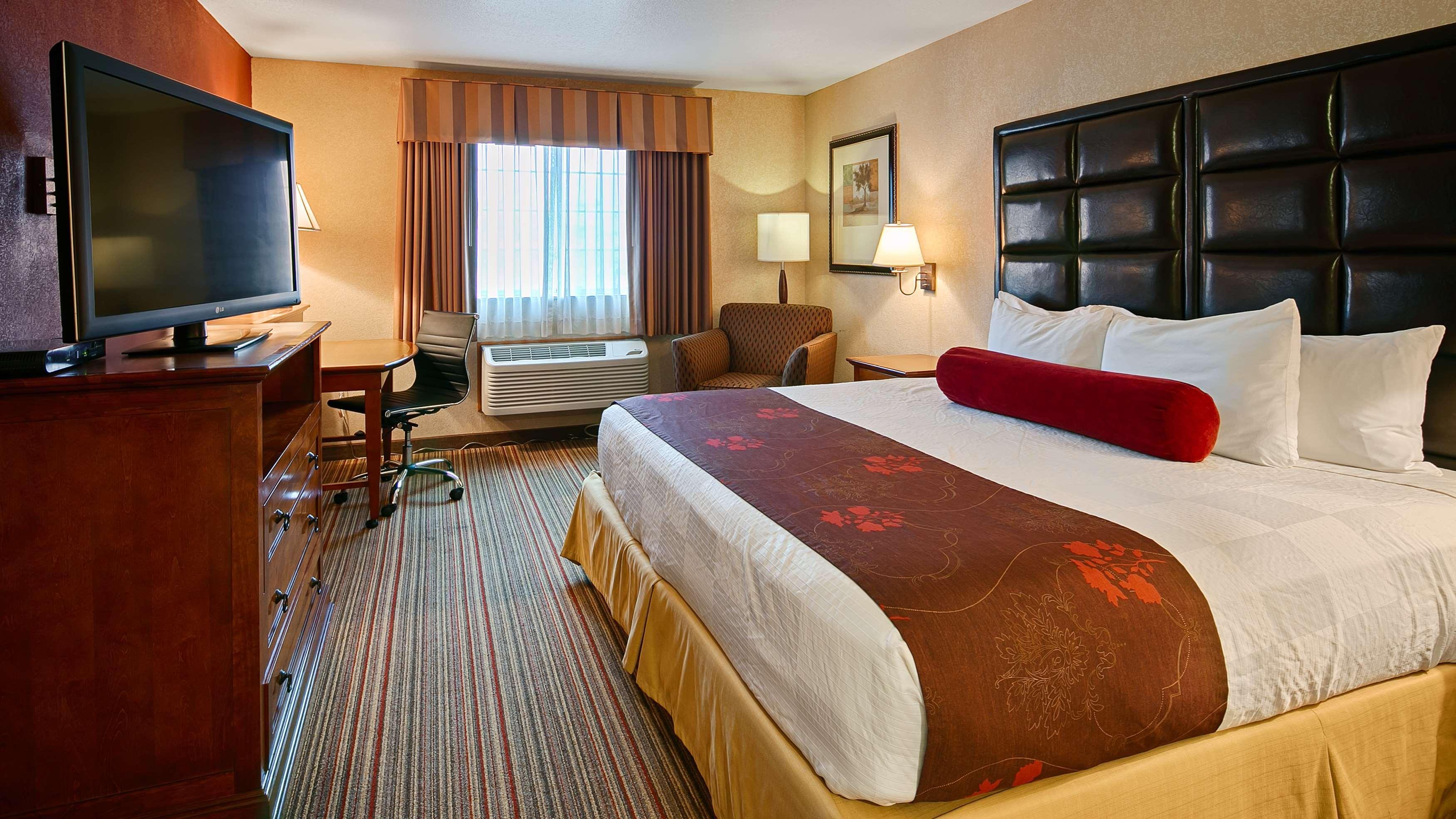 Best Western Plus Rama Inn & Suites La Grande Exterior photo