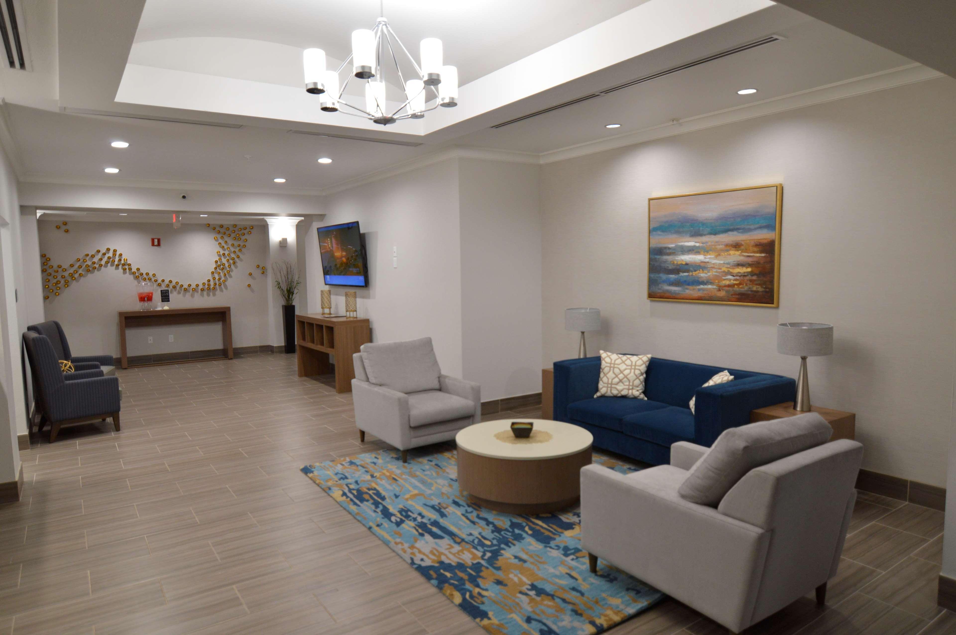 Best Western Plus Rama Inn & Suites La Grande Exterior photo